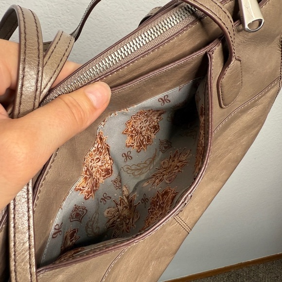 Hobo Leather Shoulder Tote Bag Brown Taupe Two Exterior Pockets Floral Lining - Picture 11 of 11